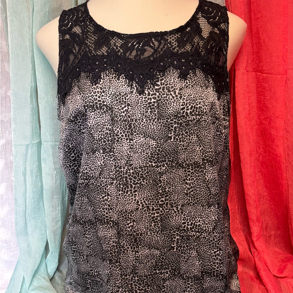 Elegant Black Lace Women's Top